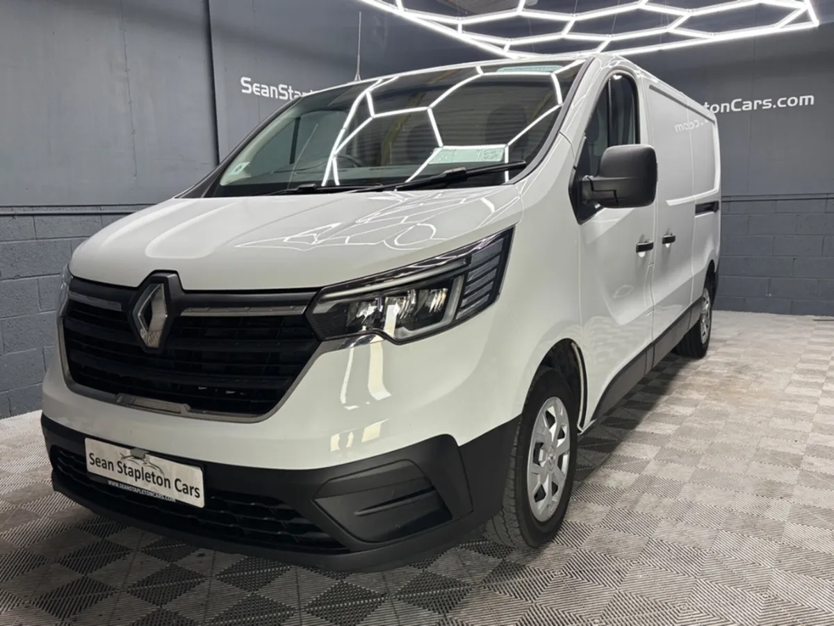 Renault Trafic LL30 BLUE DCI 130 BUSIN - Image 1