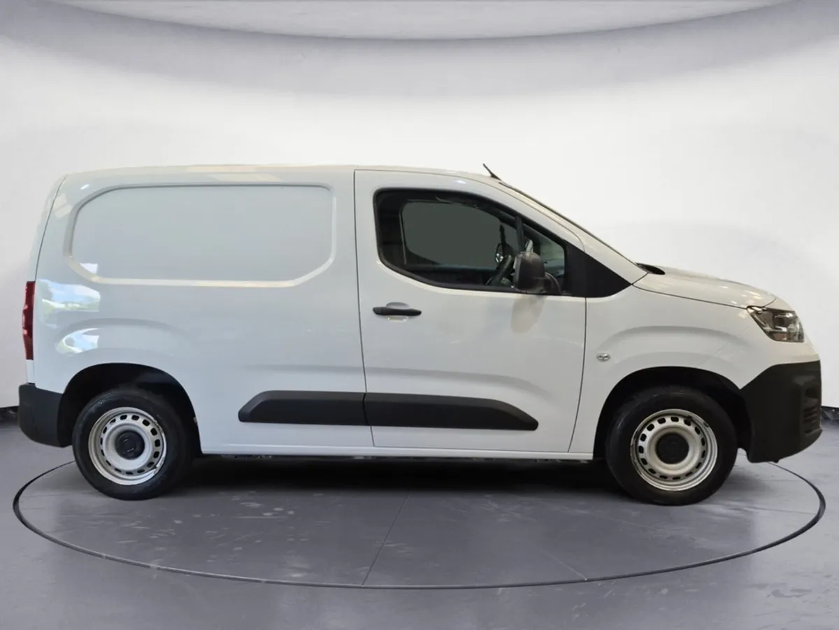 Fiat Doblo SWB 1.5 100HP 650KG *Price Ex VAT* - Image 4