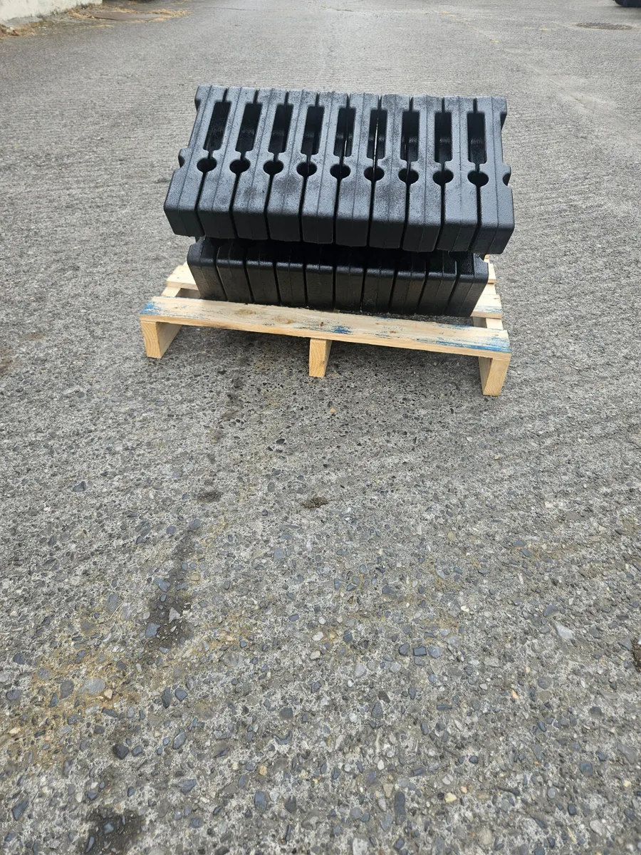 Tractors - Image 3