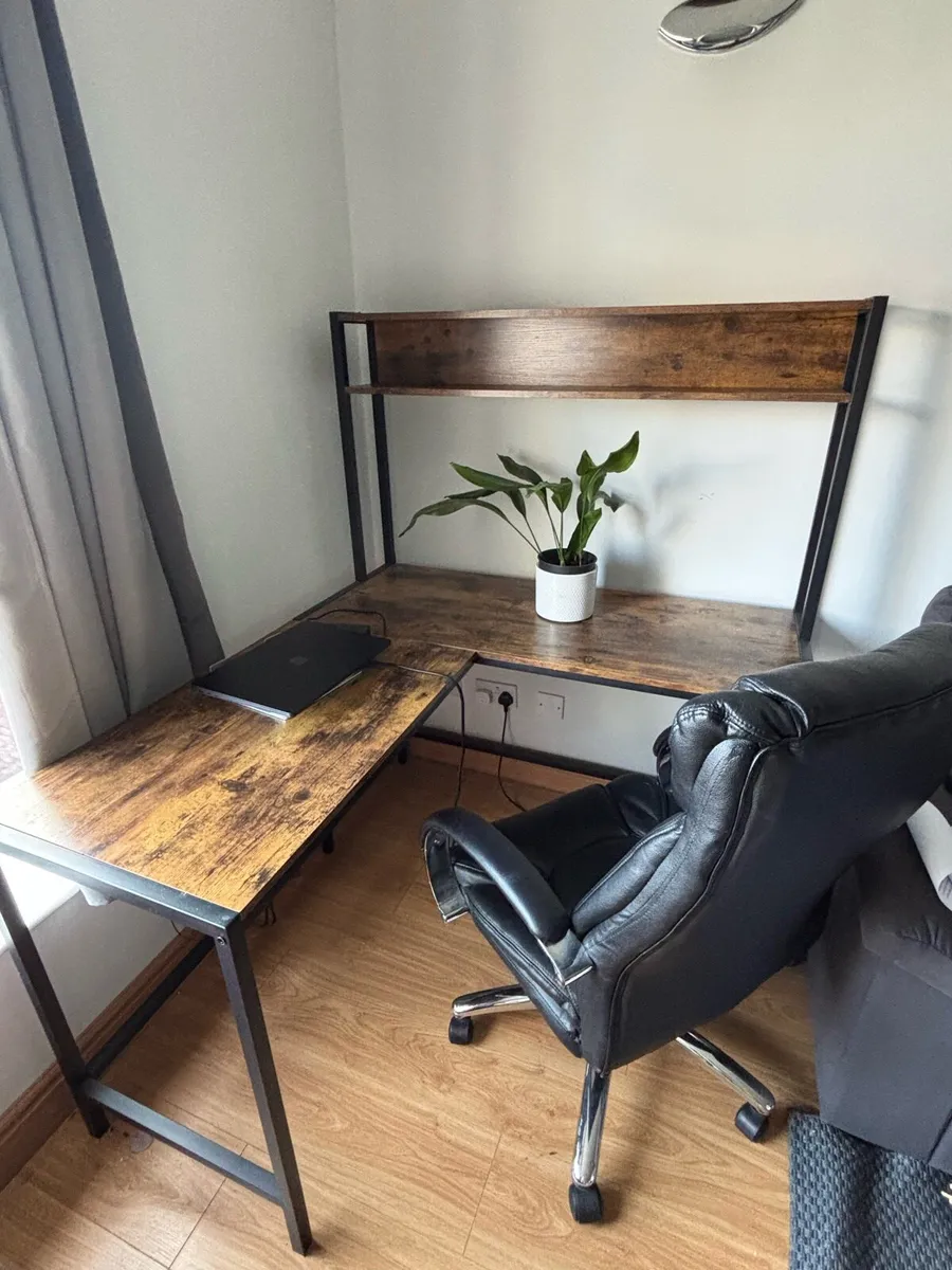 Corner Desk & Office Chair - Image 1