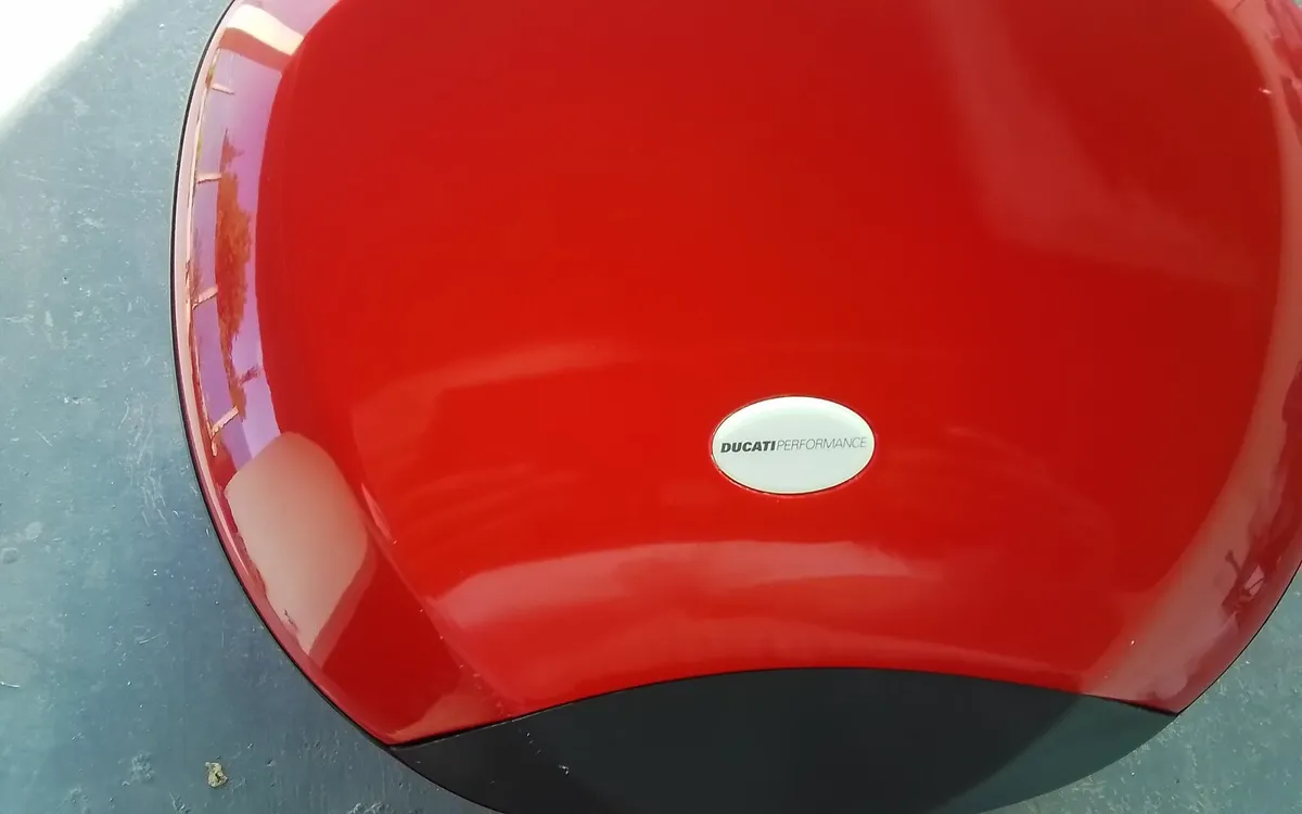 Ducati Top Box - Image 1