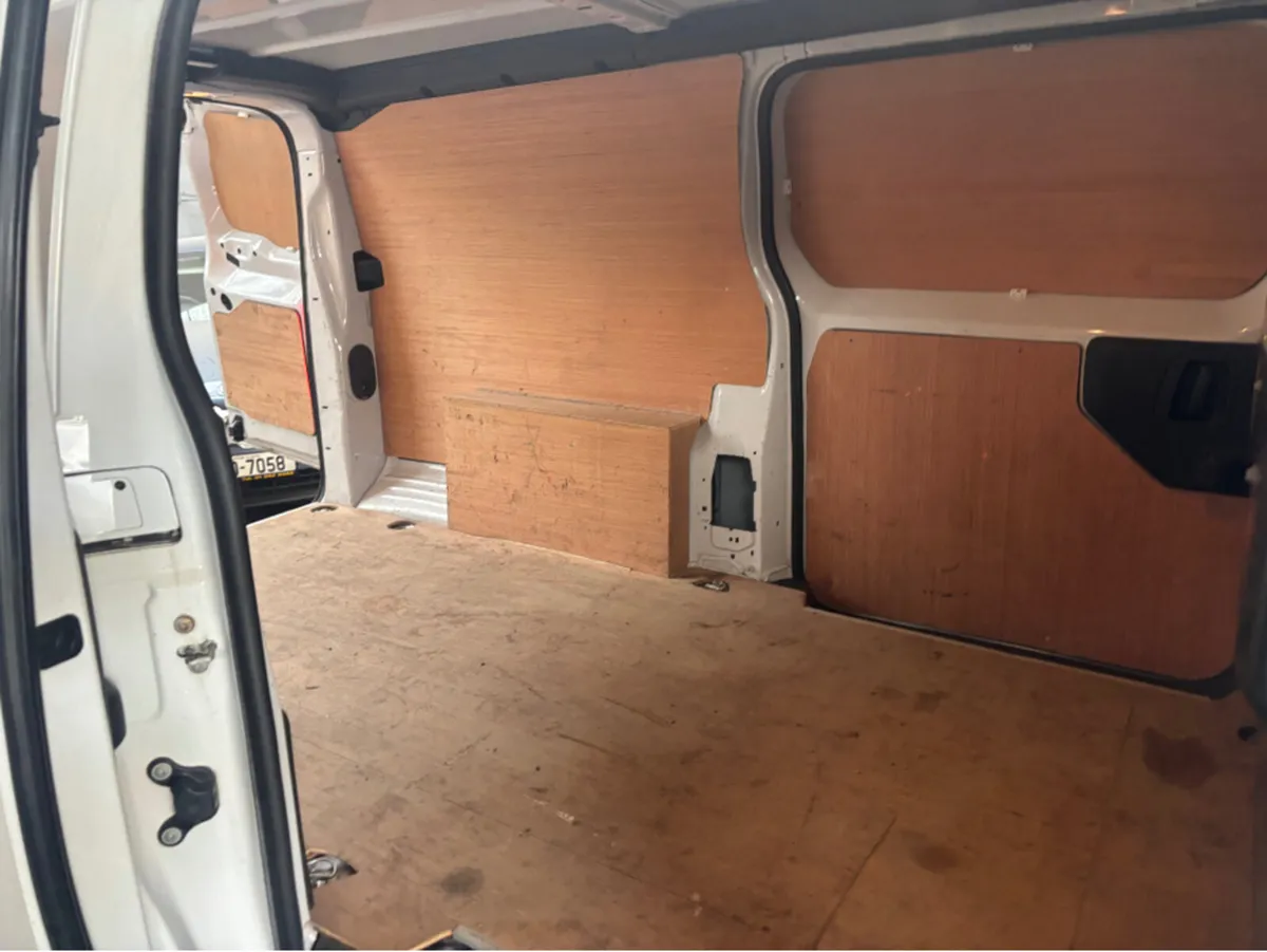Opel Vivaro L2H1-1.5 100PS-DIE-6SP MAN 2DR THIS PR - Image 4