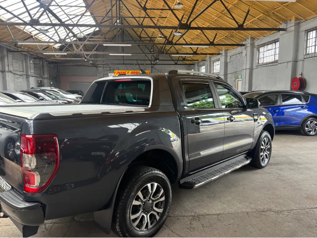 Ford Ranger WILDTRAK - 2.0 TDI 213 D/CAB P/U THIS - Image 2