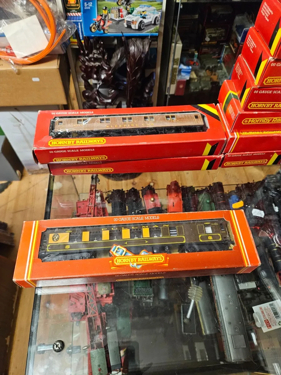 Hornby OO Gauge Carraige