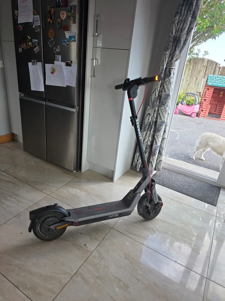 E scooter - Image 3