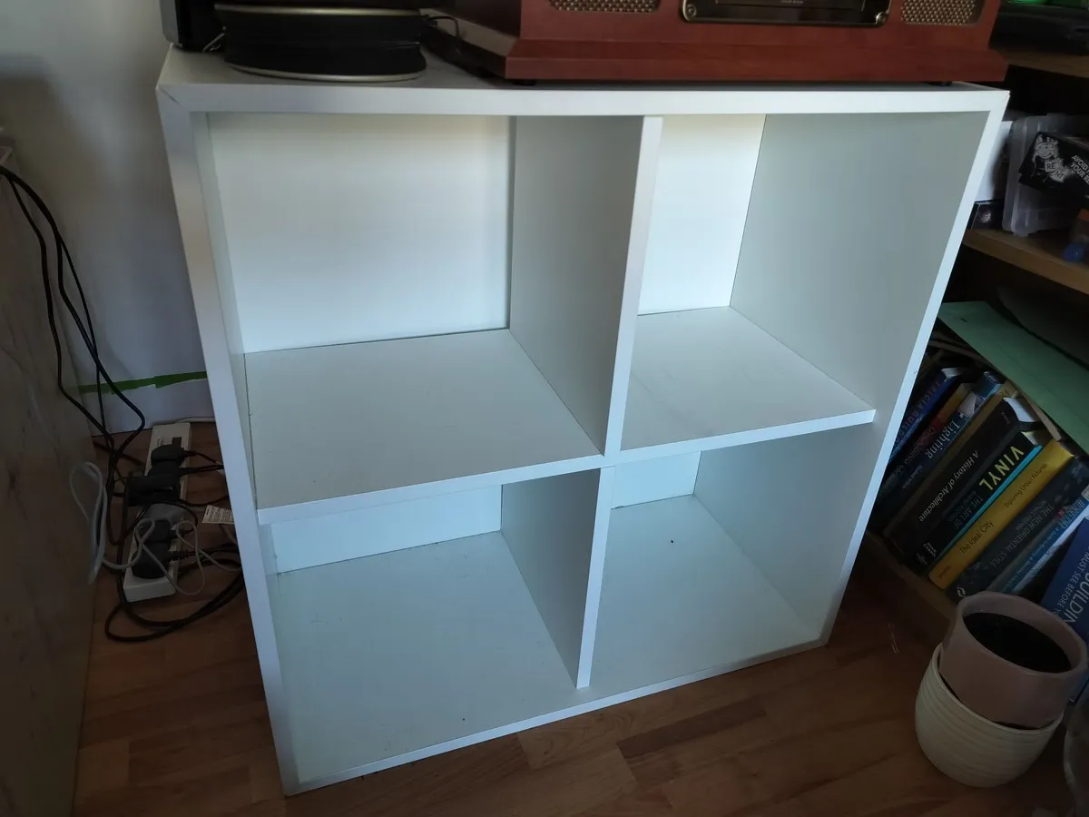 Bookshelf/Vinyl Shelving - Image 2