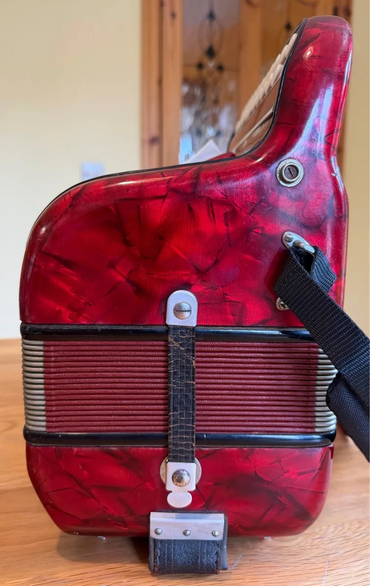Paolo Soprani Button Accordion B/C - Image 3