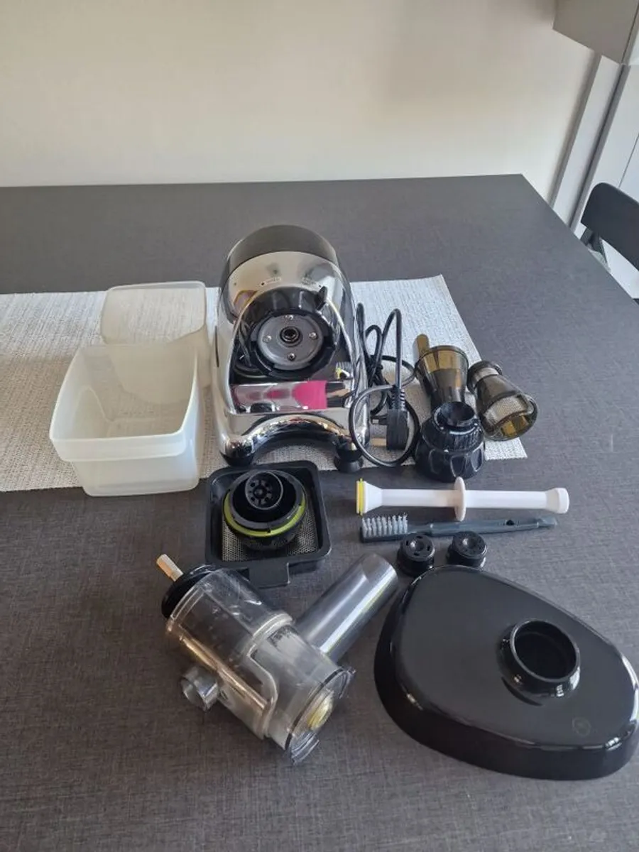 Omega juicer - Image 3