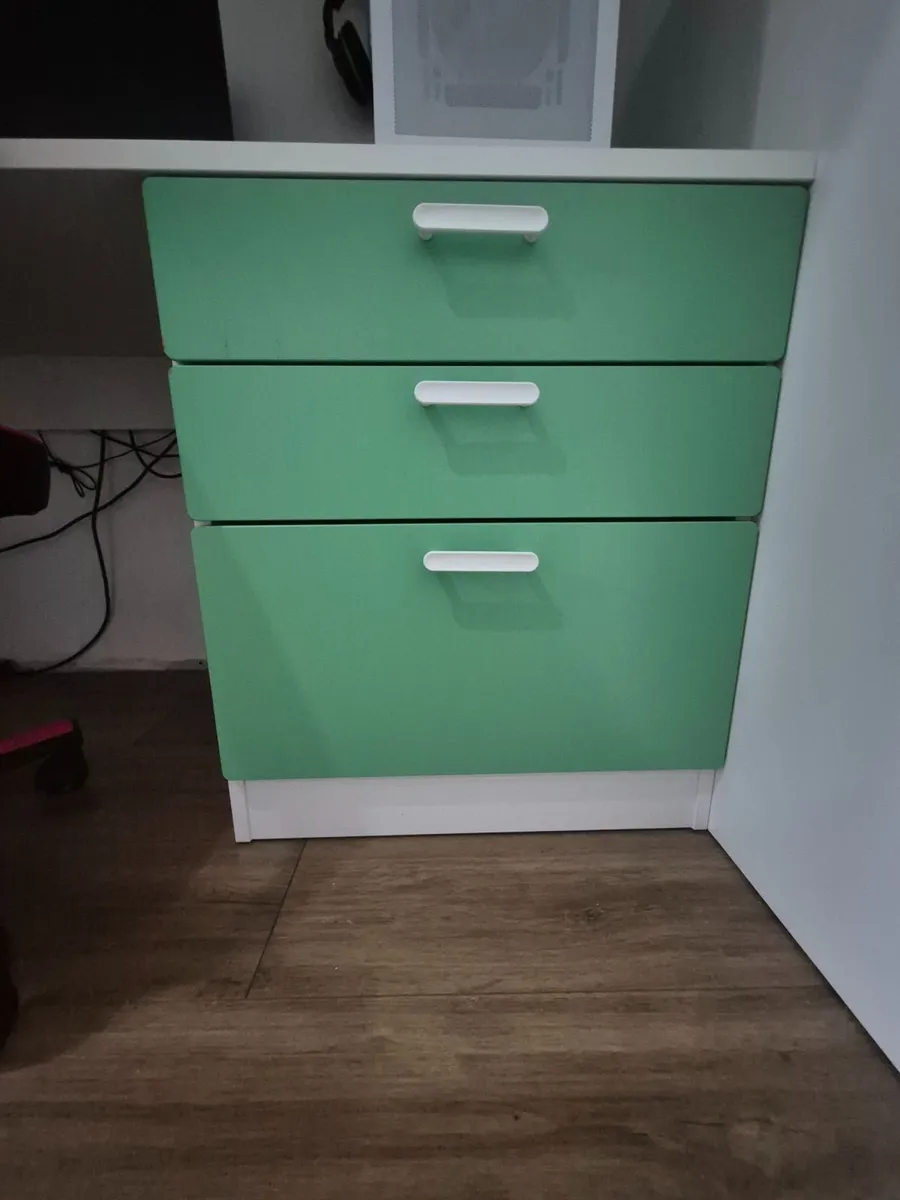Childrens high sleeper bed - Image 4