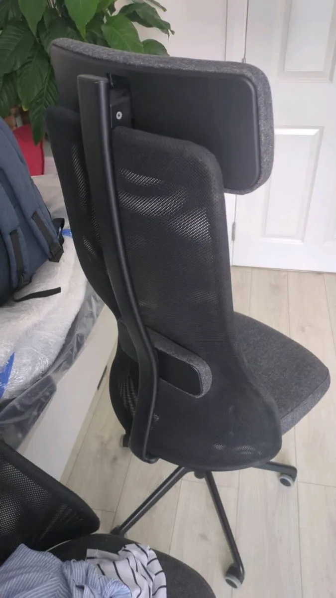 Office chair - Image 2