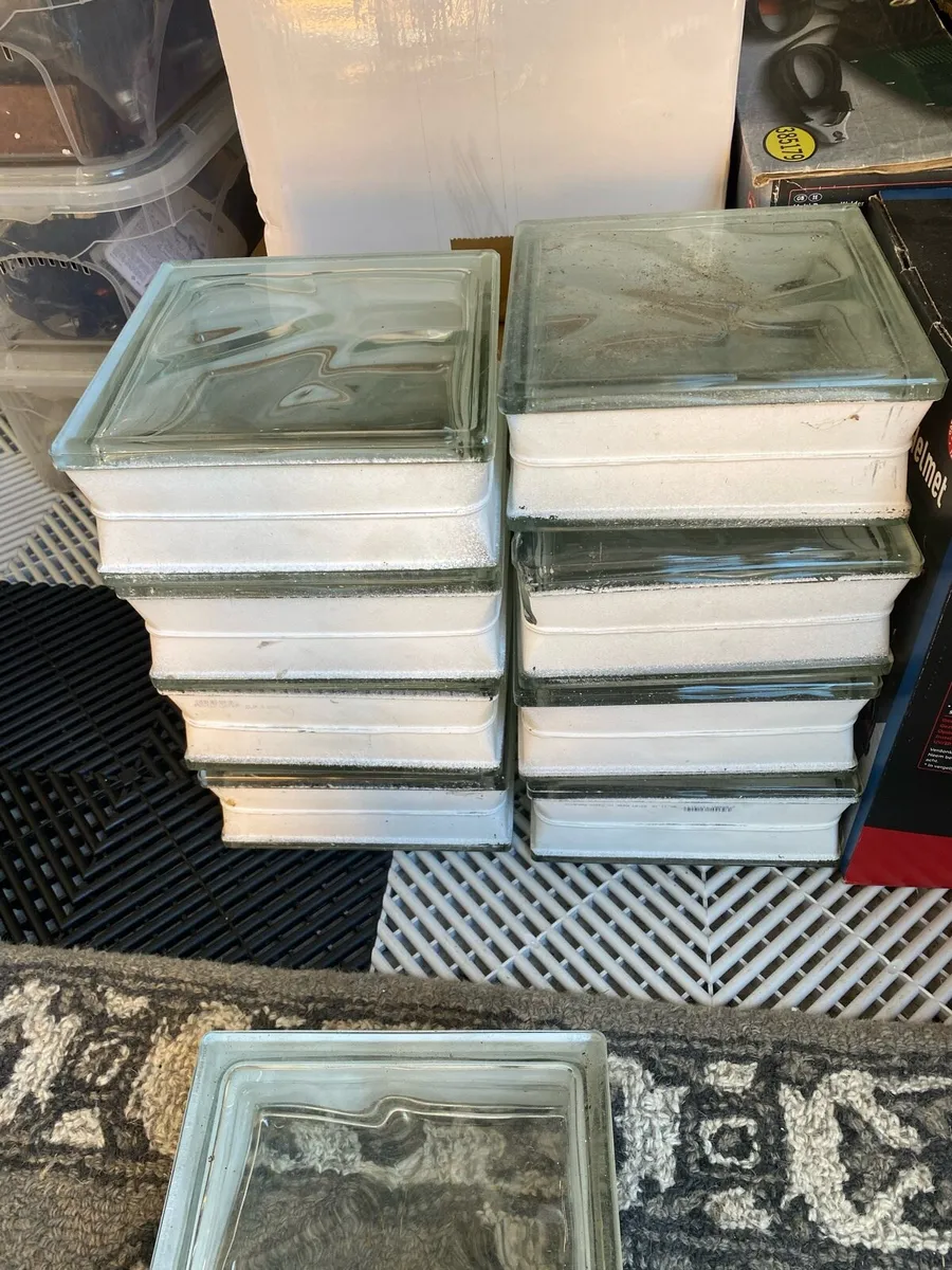 Glass blocks - Image 2