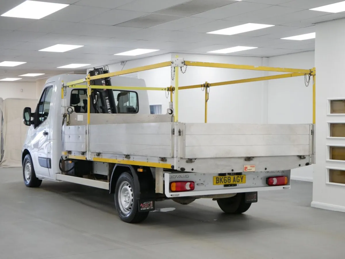VB - 2018 Vauxhall Movano Dropside Van - Image 4
