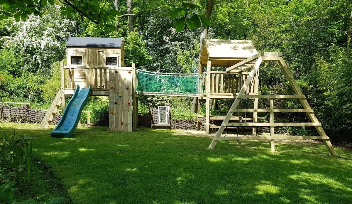 Climbing Frames and Swing Sets for sale - Image 2