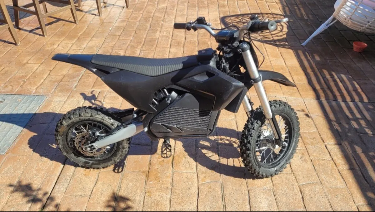 2 x 1200 watt storm moto x - Image 2