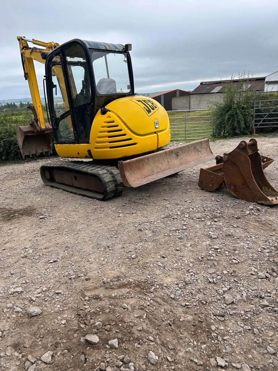 Jcb digger no vat - Image 2