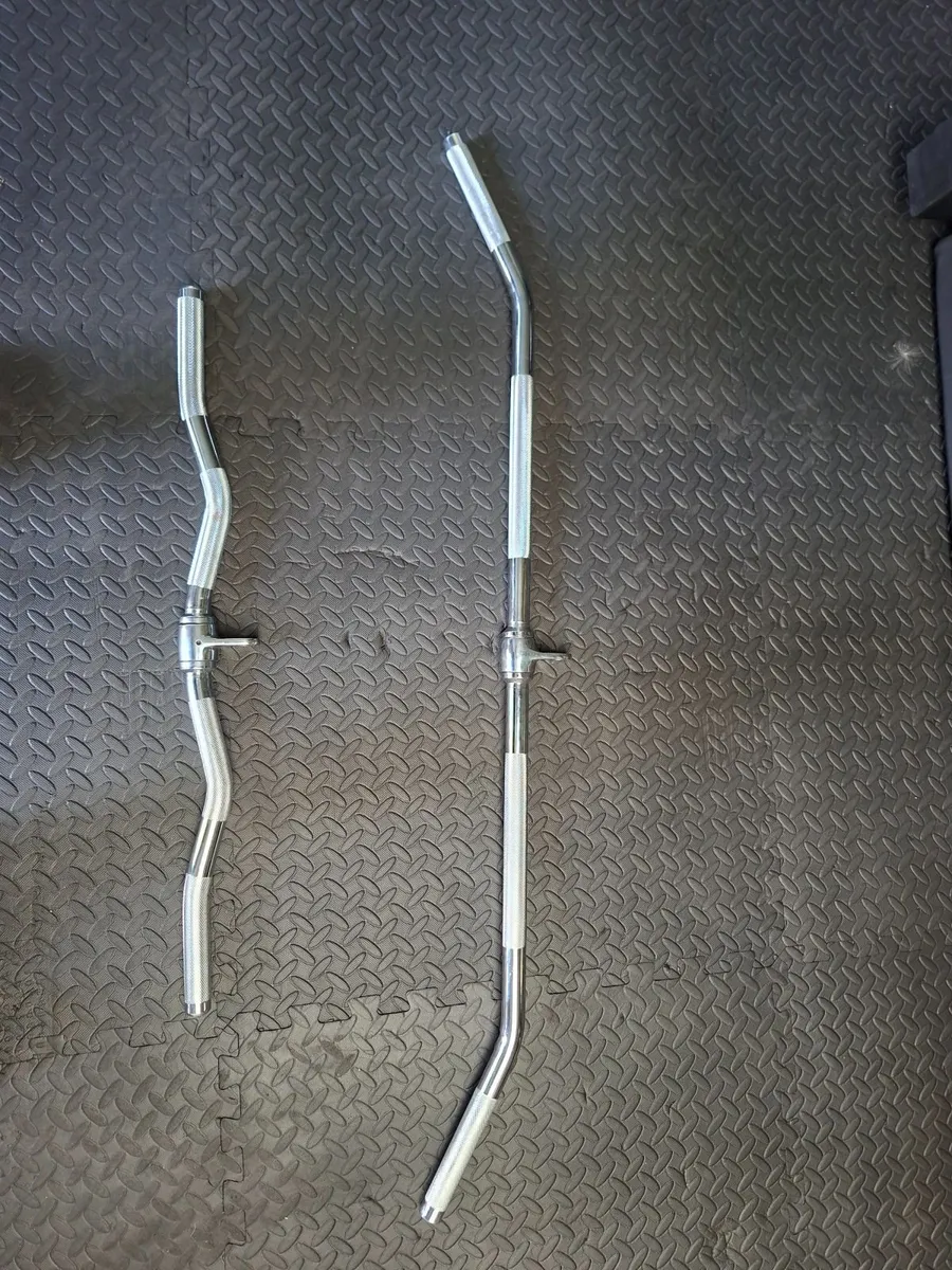 curl bar cable and lat pulldown attachment - Image 4