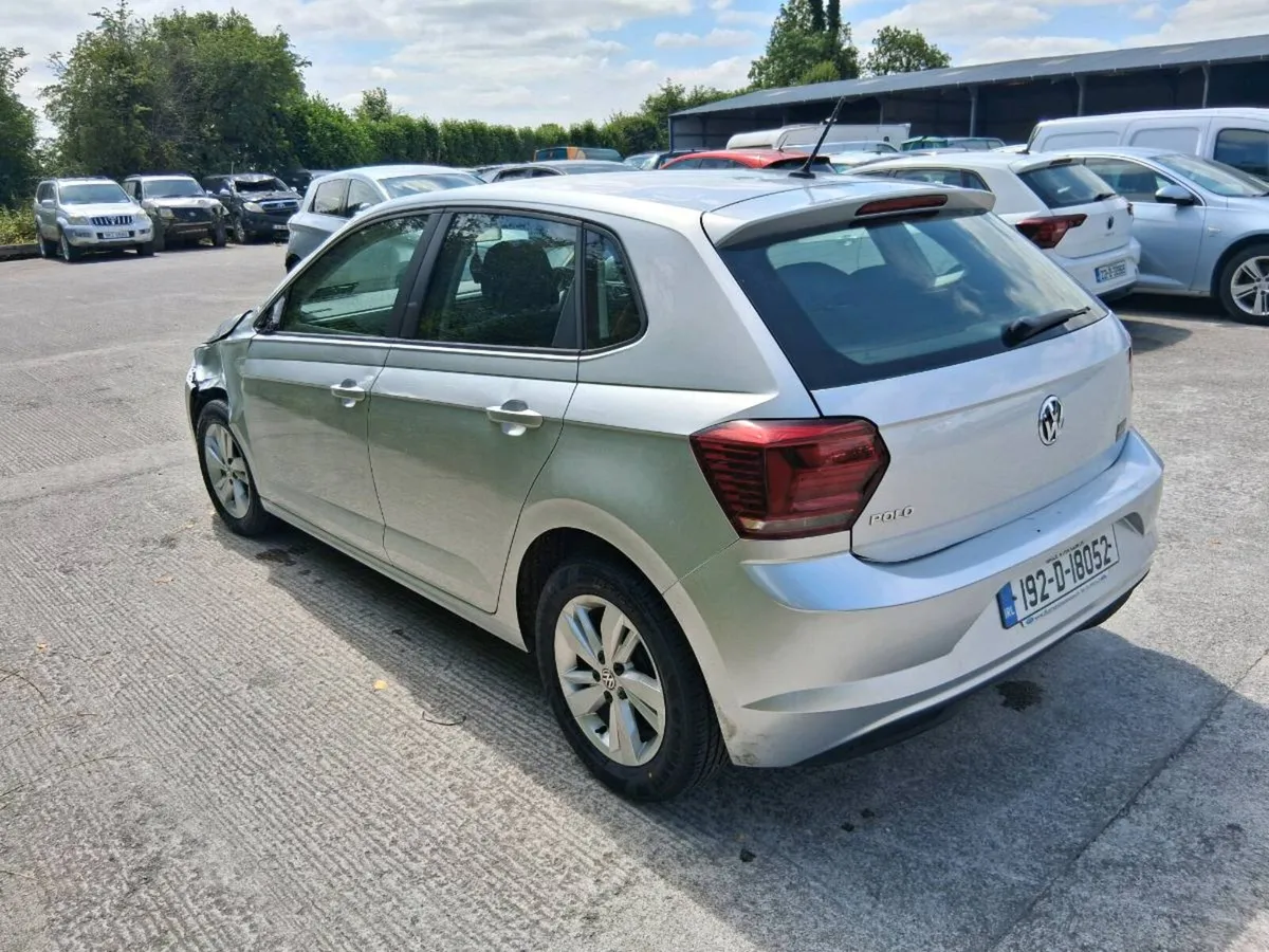2019 POLO SMALL DAMAGE - Image 4