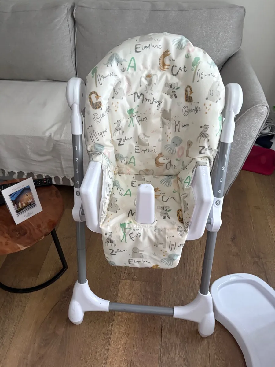 High chair - Image 2
