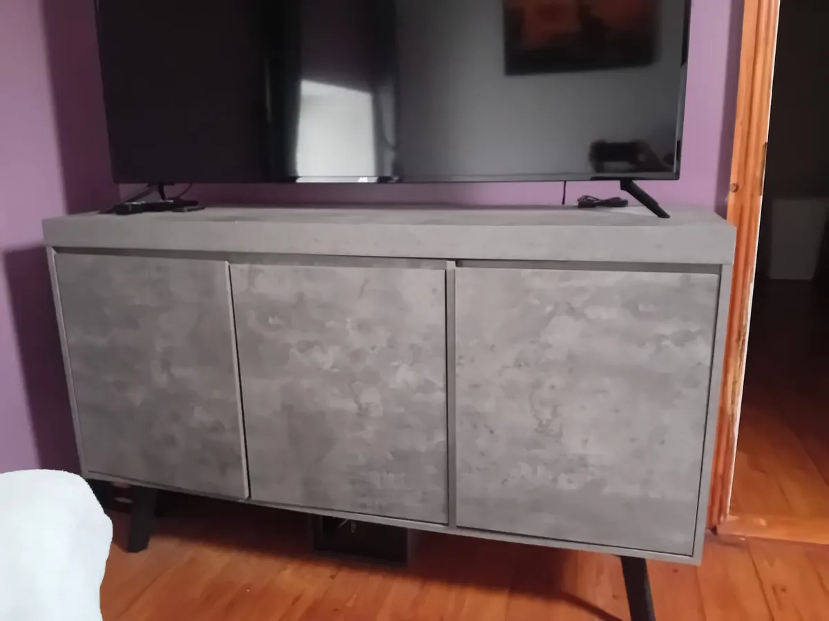 Side table - Image 1