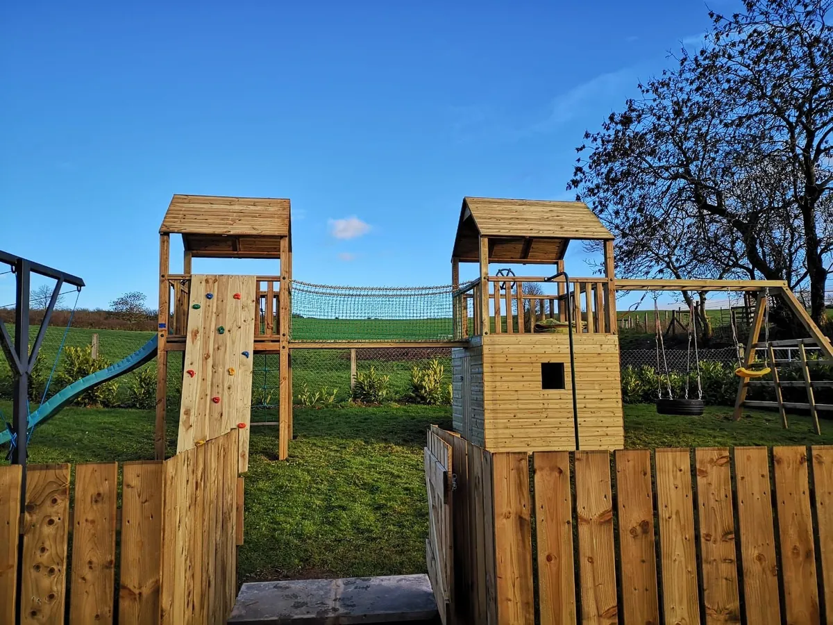 Wooden Decking, Fencing, Pergolas and Gazebo's - Image 2