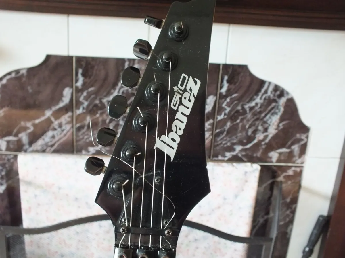 Ibanez GRG270B Black Night 2004 Electric Guitar - Image 2
