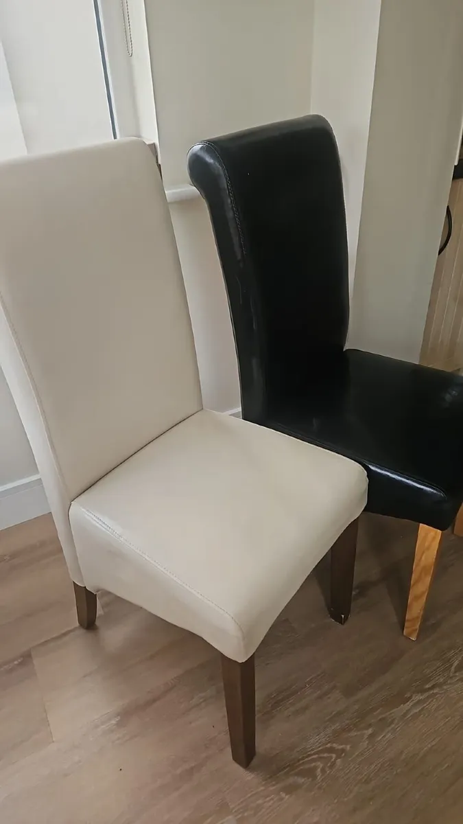Set of 6 High-Back Leather Dining Chairs – Galway