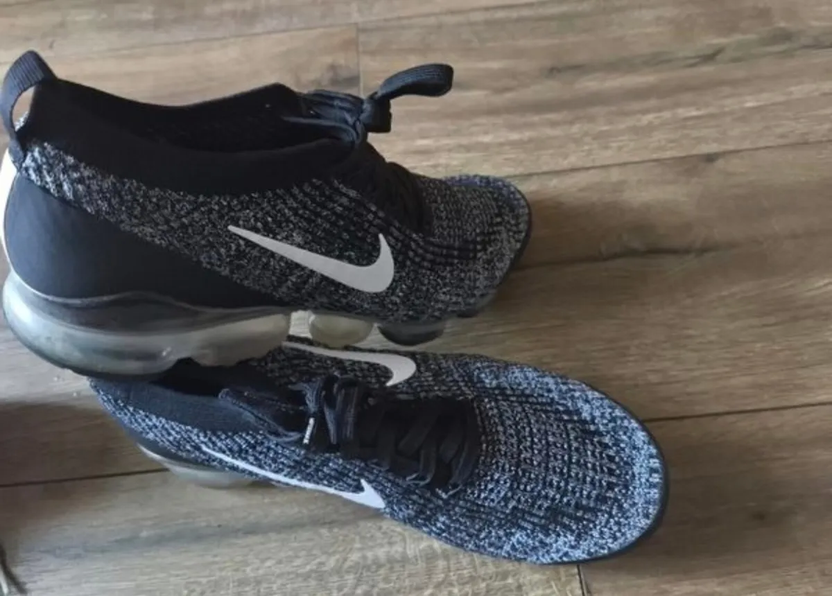 Nike Mens Trainers - Image 3