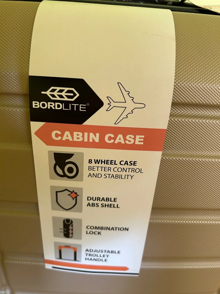 Cabin Suitcase - Image 2