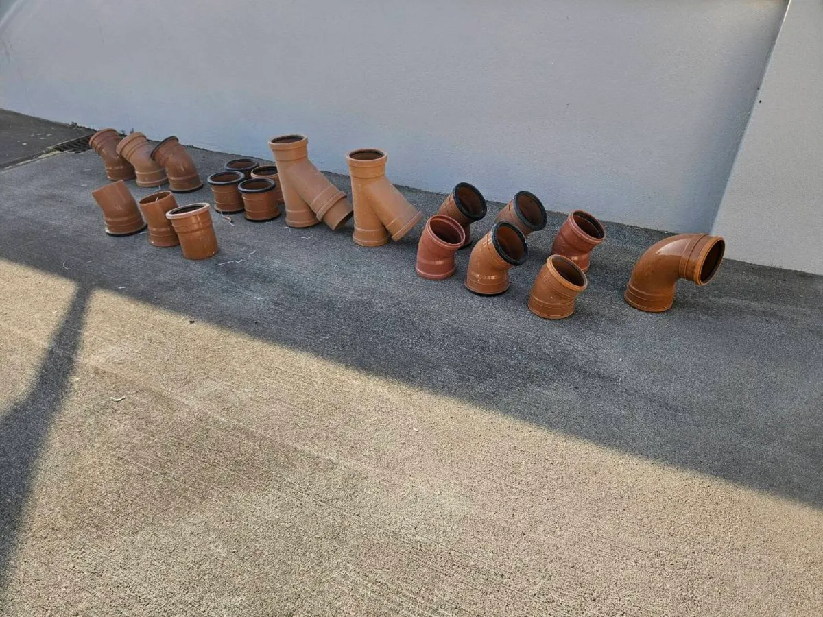 6" Pipe  Fittings - Image 1