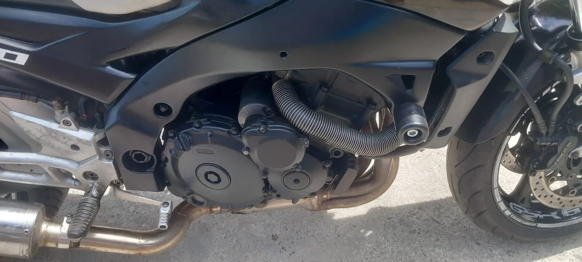 Suzuki gsr600 - Image 2