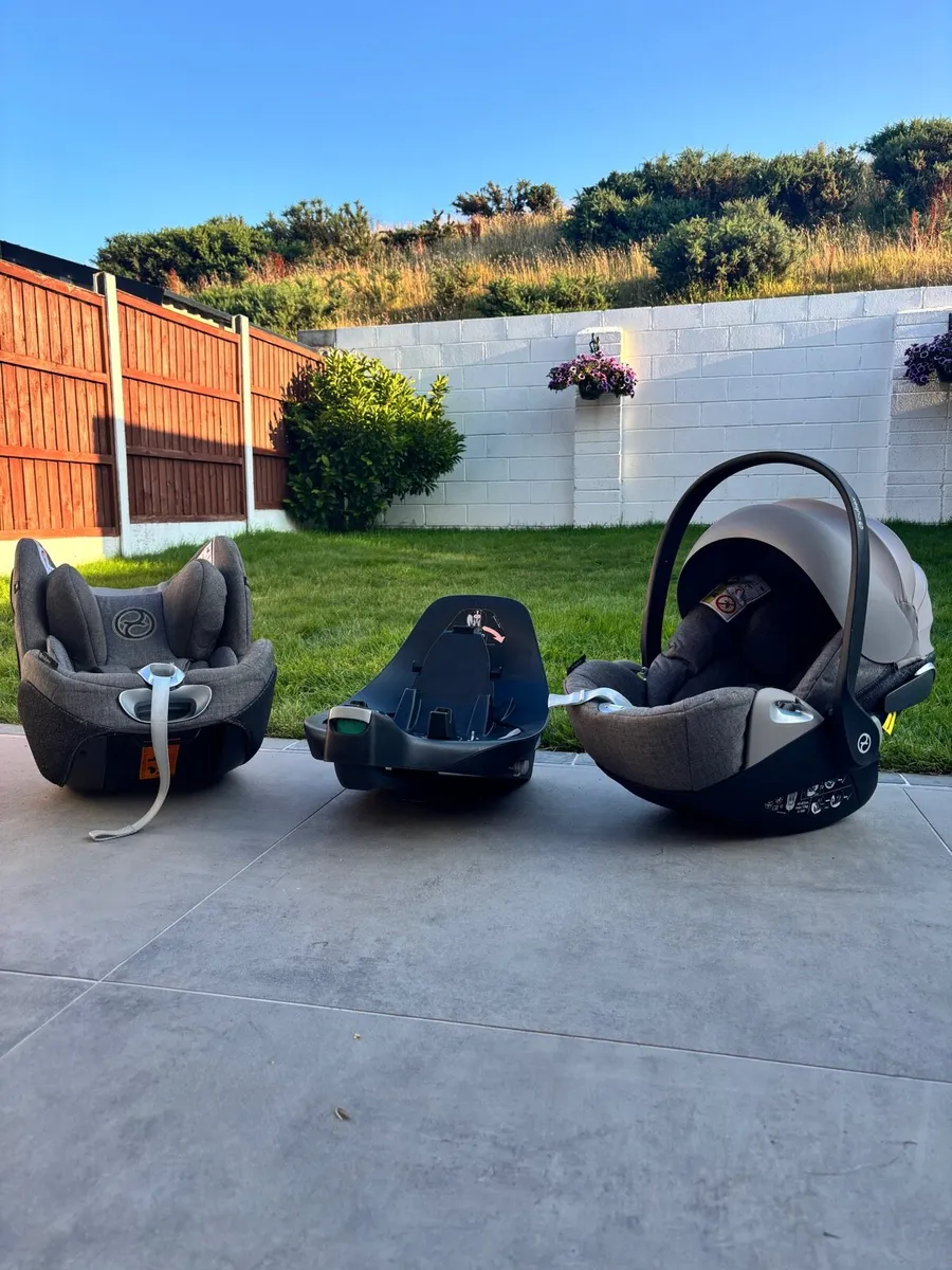 Car seat Cybex Cloud Z i-Size and Sirona  Z - Image 1