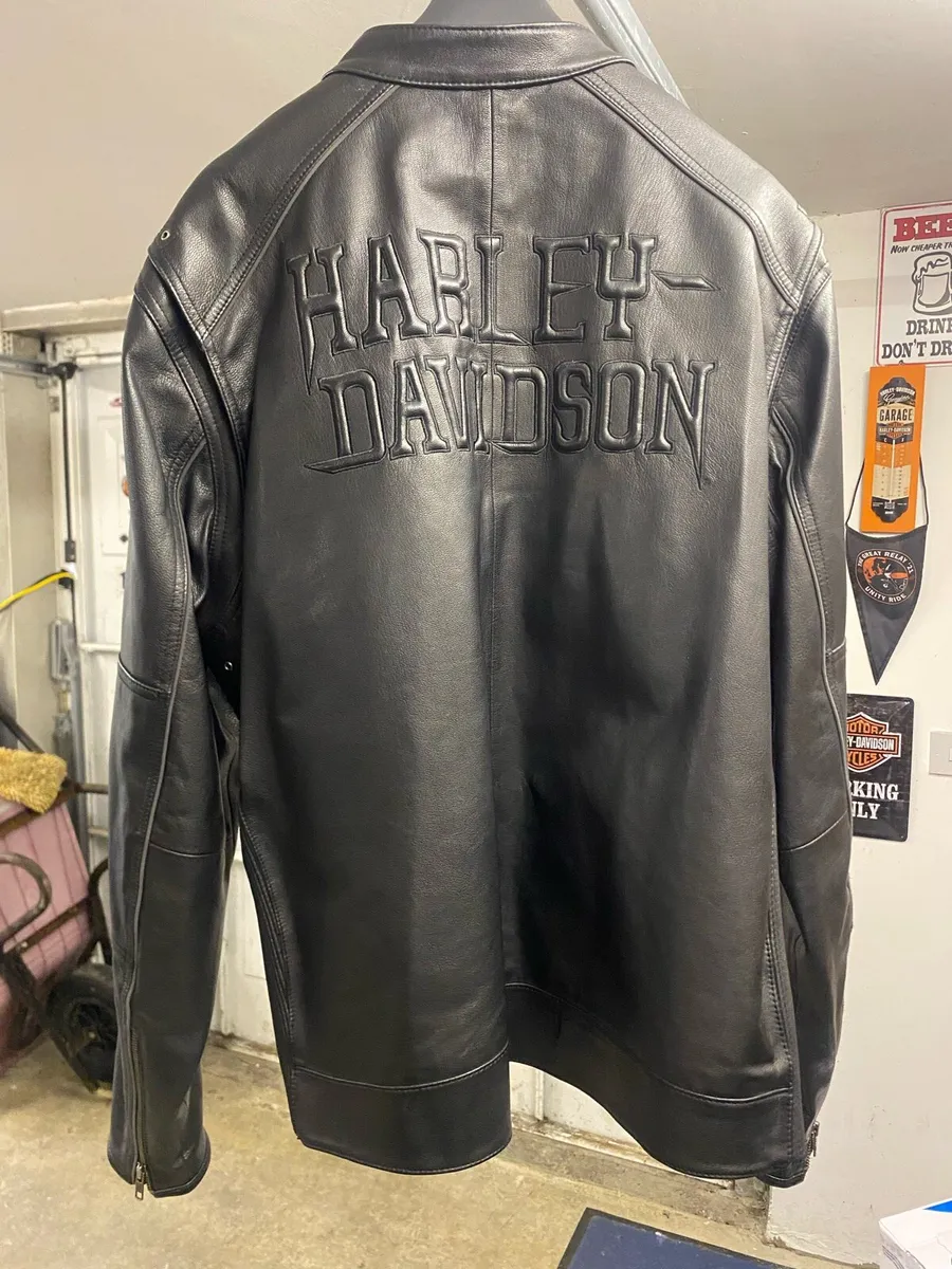 Genuine Harley Leather Jacket XXL - Image 1