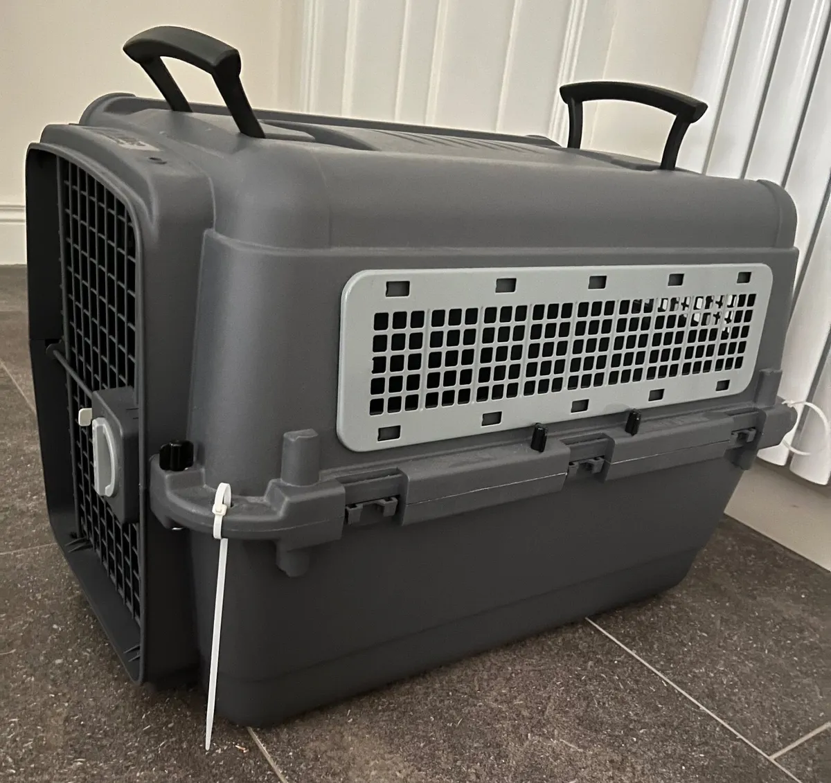 Cat or Dog travel crate - Image 3