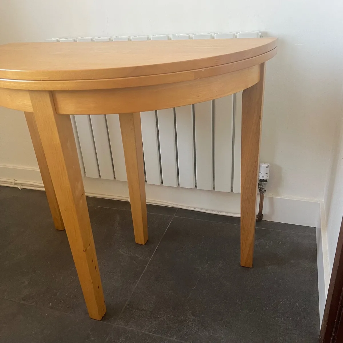 Folding Gate Leg Table - Image 1