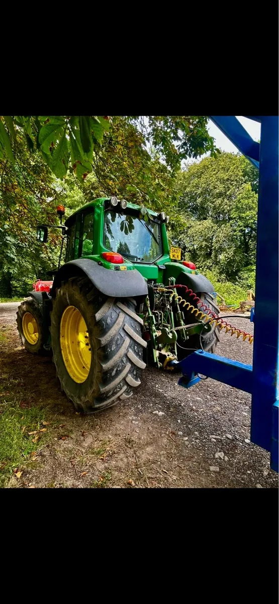 John Deere 6930 - Image 2