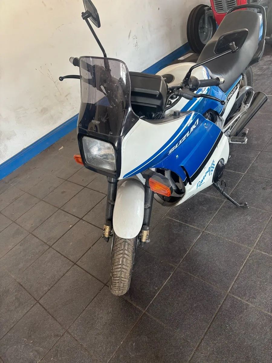 1989 Suzuki gsx750 for sale - Image 2
