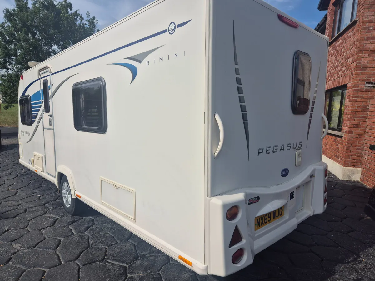 Bailey  Pegasus  GT65  Rimini  Fixed Single  Beds - Image 4