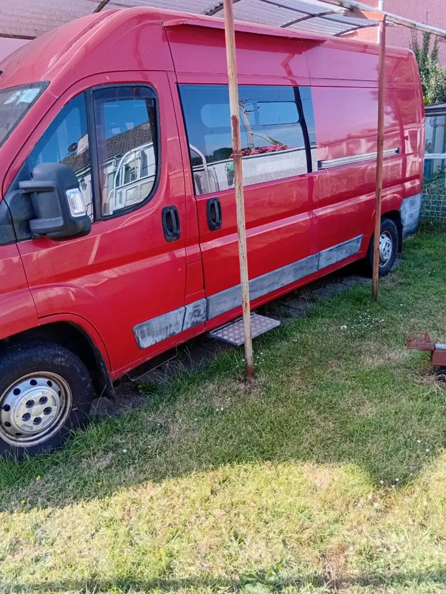 Camper Van - Image 2