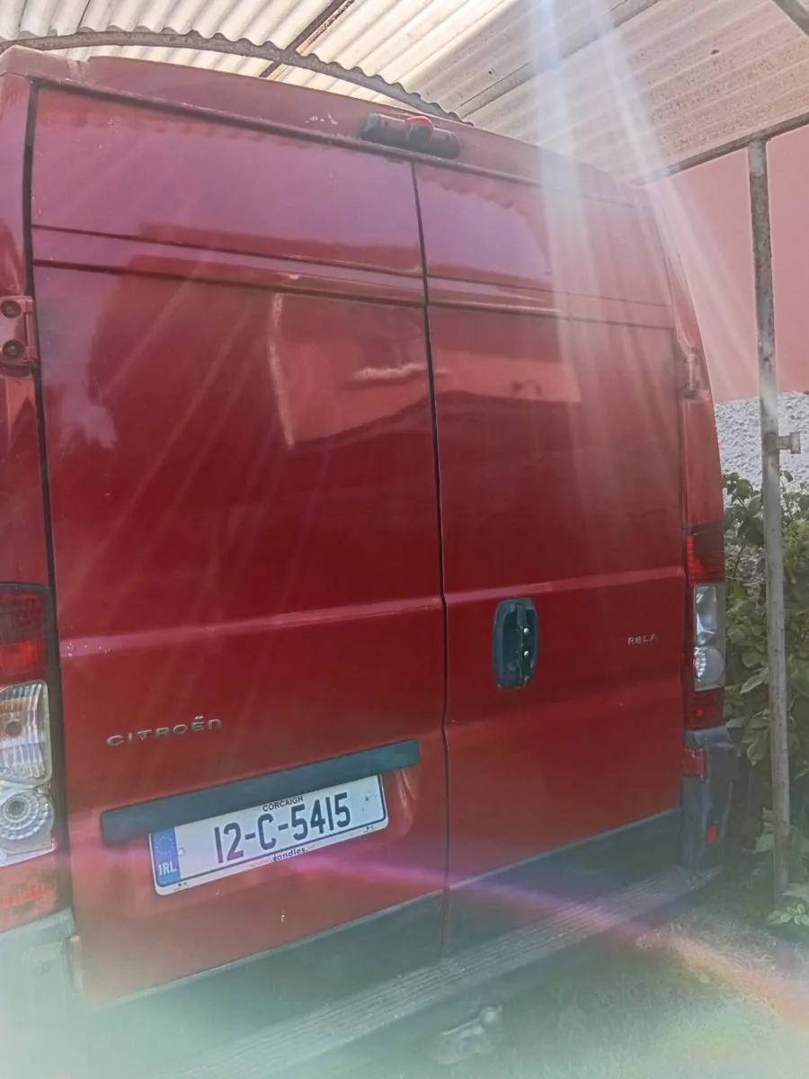 Camper Van - Image 4