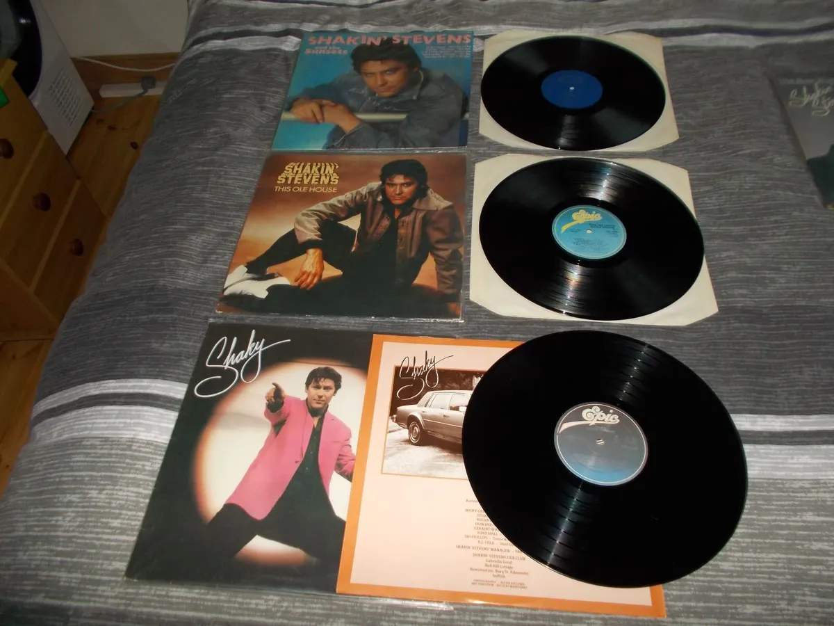 Lot of 11 Shakin' Stevens Vinyl Records - Image 2