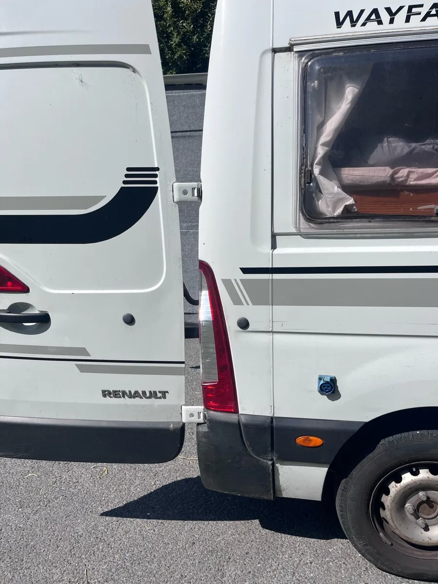 Camper van - Image 1