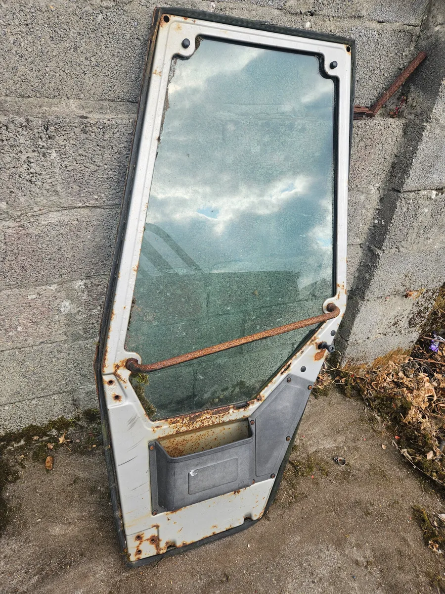 Mf door - Image 2