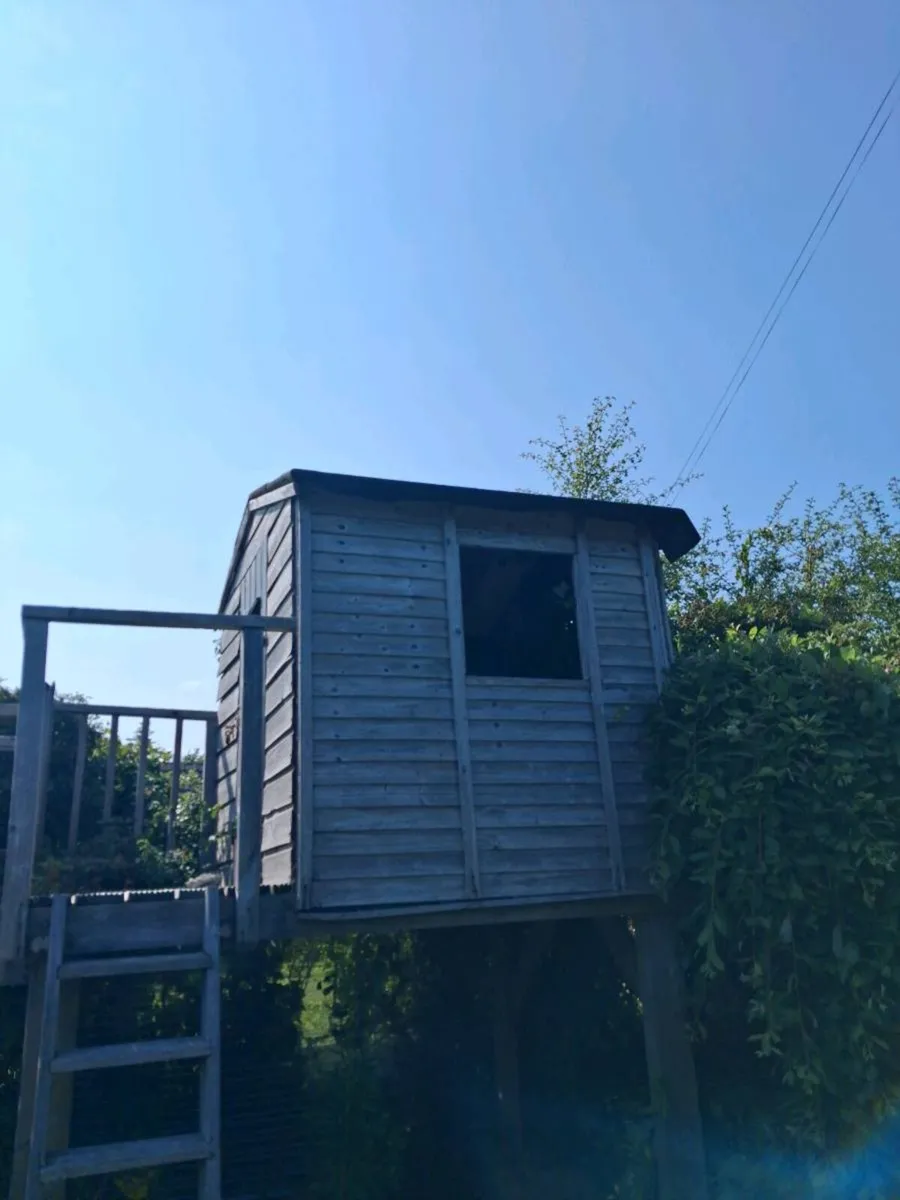 Cabin - Image 1