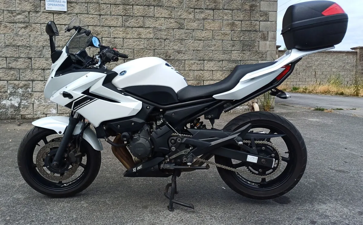 YAMAHA  XJ600 Diversion  2014 - Image 4