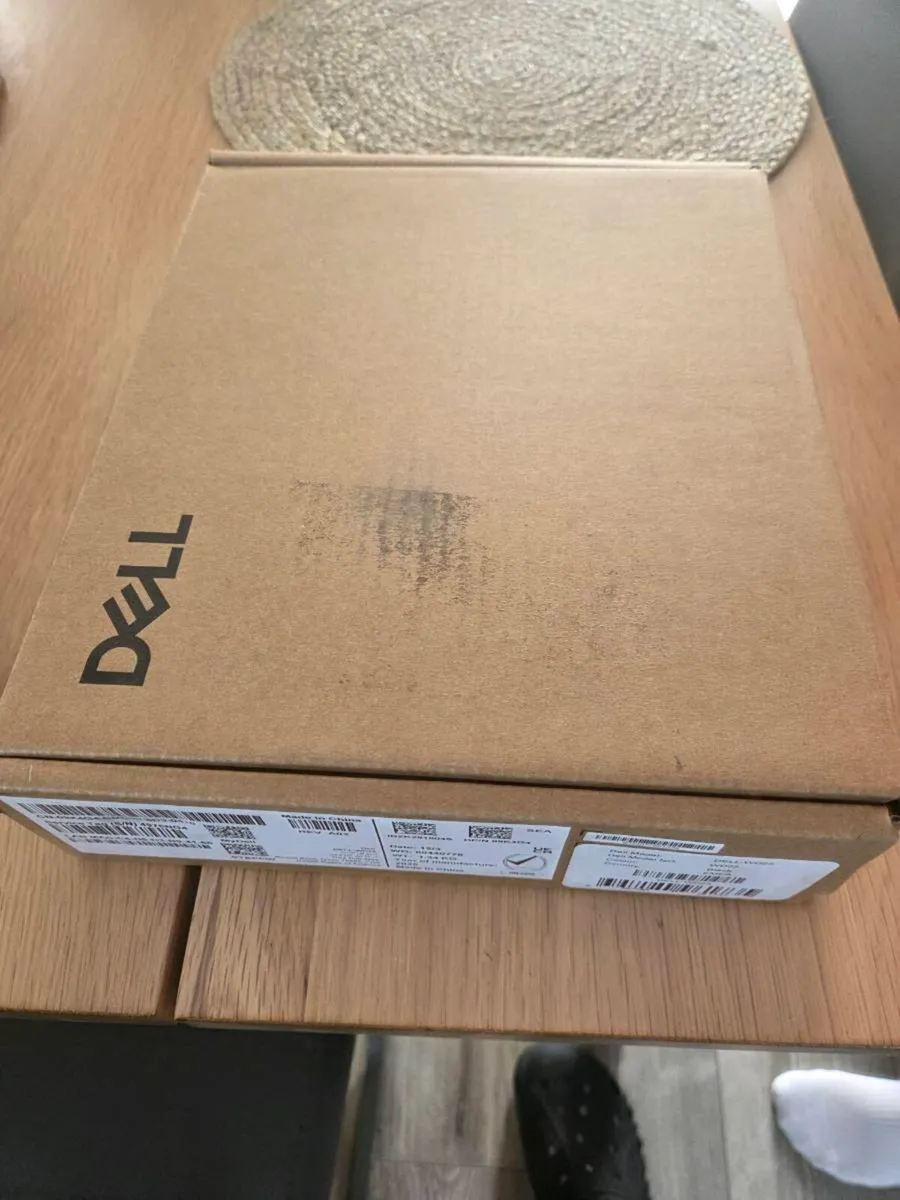 Dell docking station + Evolve 2 headset - Image 3