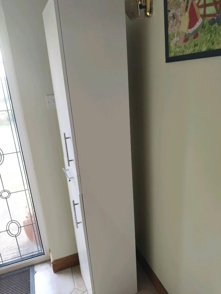 Bathroom cabinet - Image 2