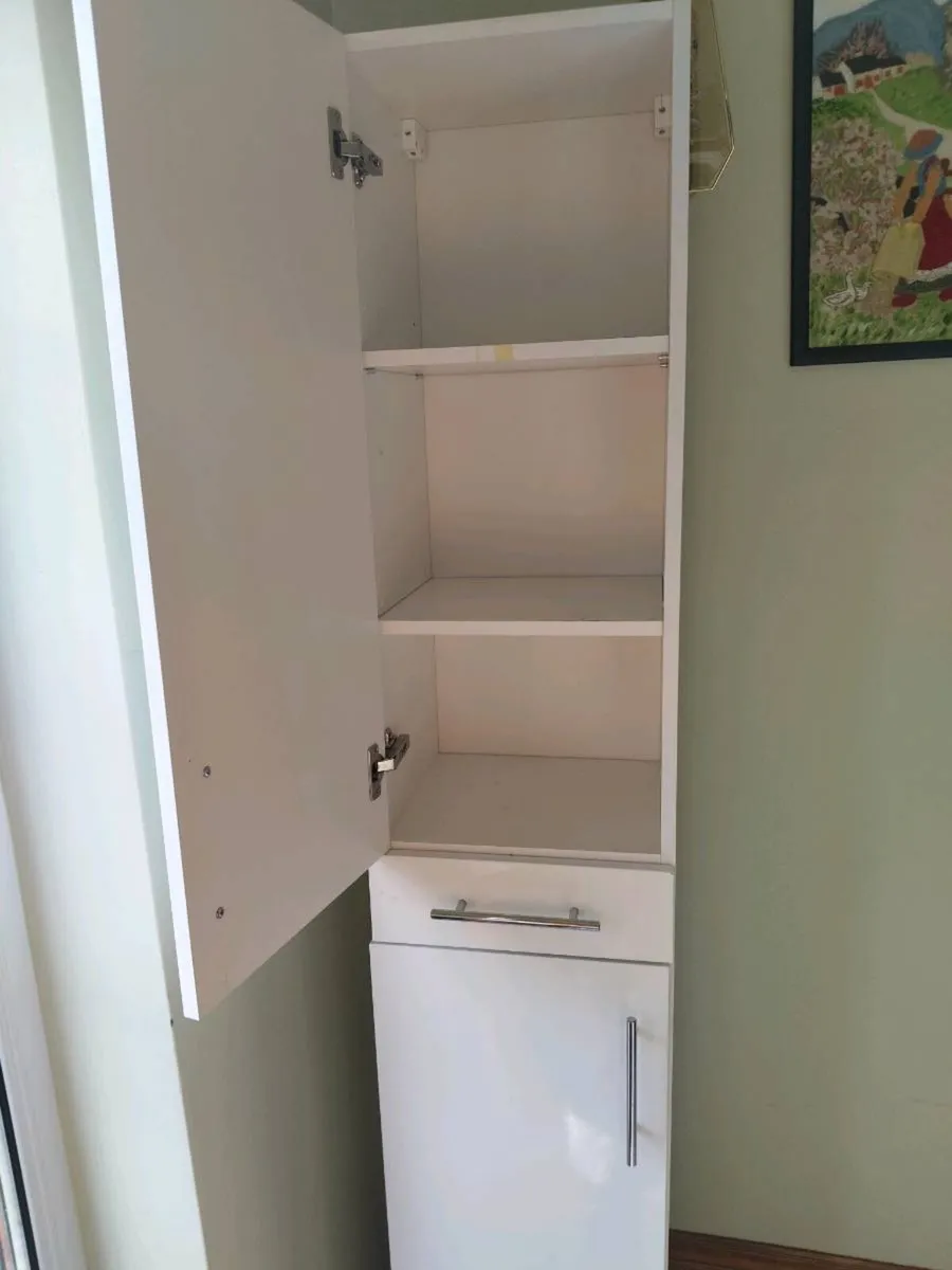 Bathroom cabinet - Image 3