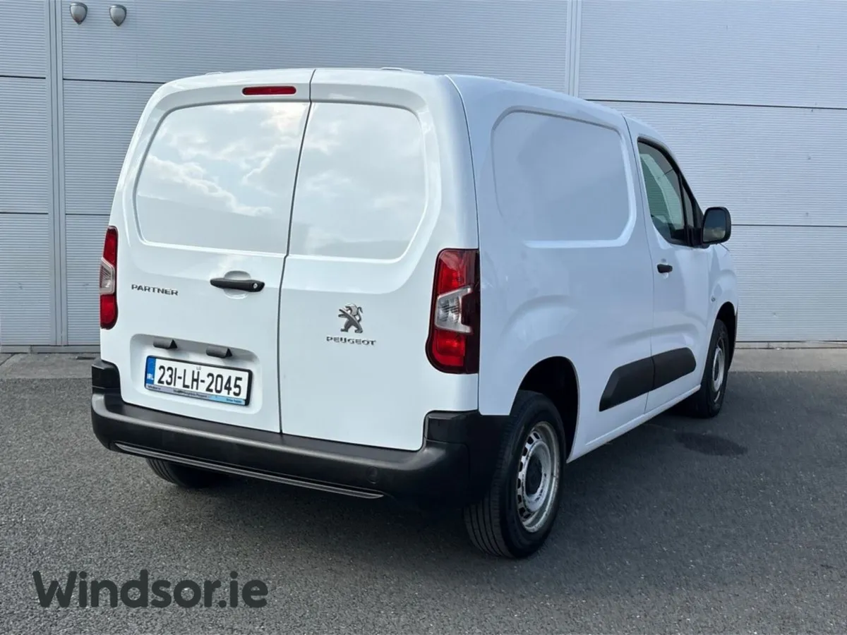 Peugeot Partner PARTNER ACTIVE PLUS1.5 BLUE HD - Image 3