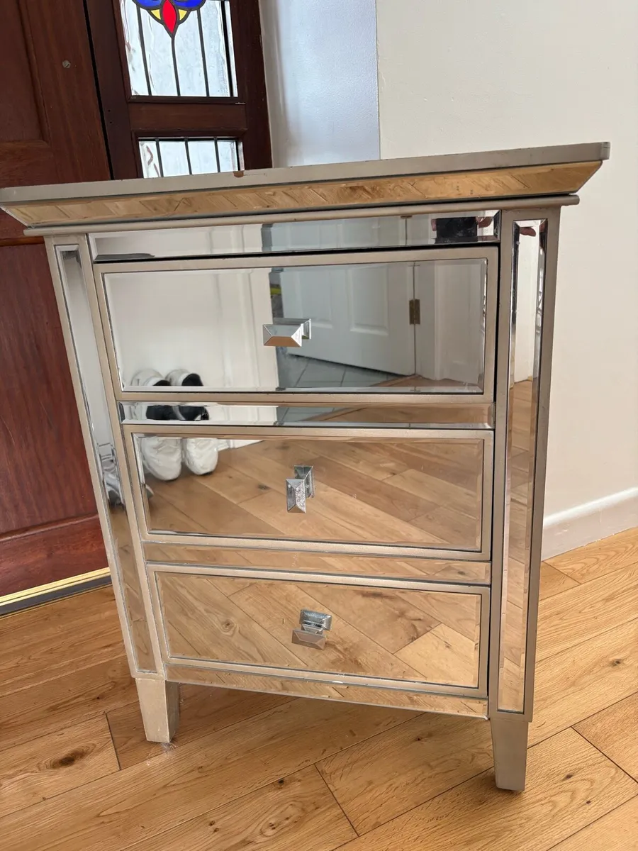 Chest of drawers - Image 3
