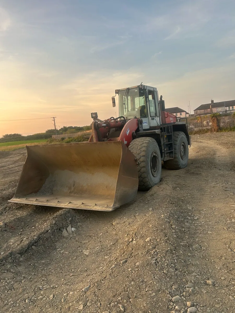 O&K loading shovel - Image 2